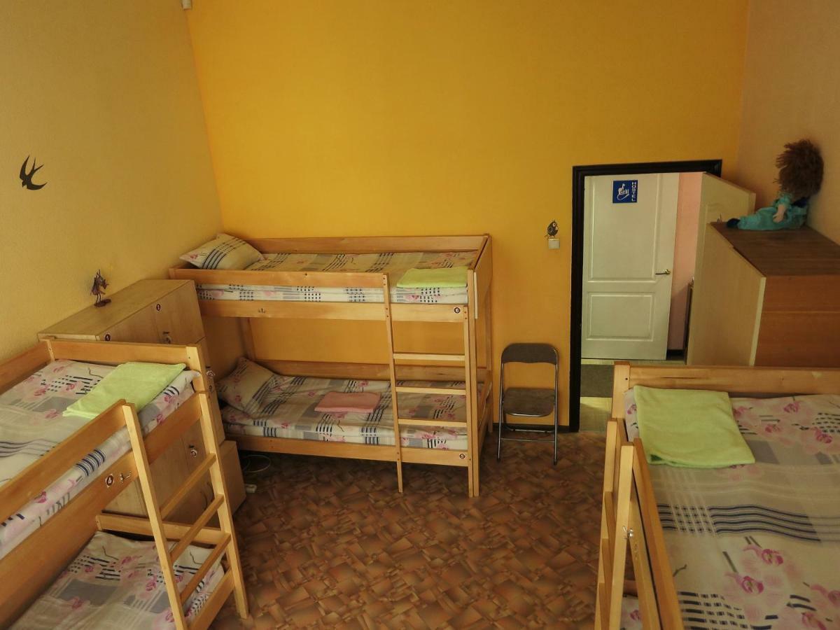 Hostel Delil Kyiv Exterior photo