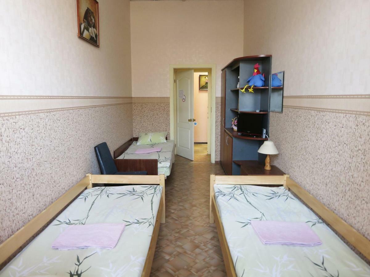 Hostel Delil Kyiv Exterior photo